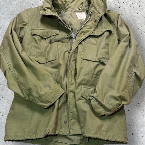 Vtg US Army M-65 Field Jacket Medium Regular OG-107 Vietnam Era Unauthenticated - Picture 8 of 16